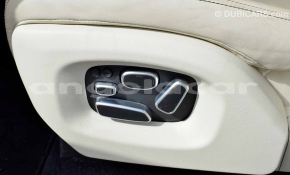 Comprar Importar Land Rover Range Rover Branco Carro em Import - Dubai em Bengo Province Comprar Importar Land Rover Range Rover Branco Carro em Import - Dubai em Bengo Province