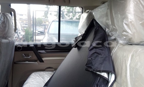 Comprar Usado Mitsubishi Pajero Outro Carro em Luanda em Luanda Province Comprar Usado Mitsubishi Pajero Outro Carro em Luanda em Luanda Province