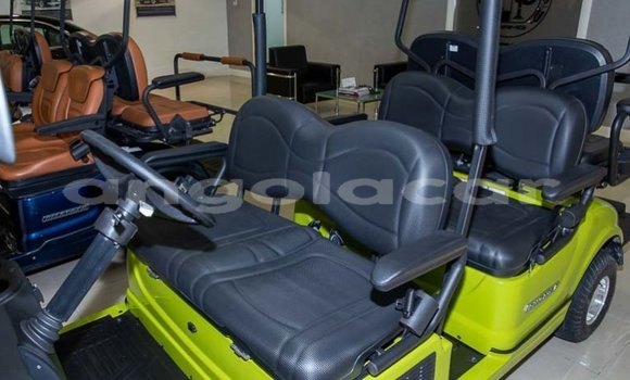 Comprar Novo Mercedes-Benz B-klasse Verde Carro em Luanda em Luanda Province Comprar Novo Mercedes-Benz B-klasse Verde Carro em Luanda em Luanda Province