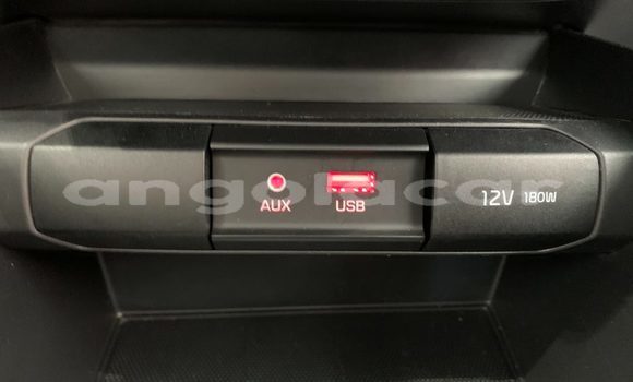 Comprar Novo Kia rio Branco Carro em Luanda em Luanda Province Comprar Novo Kia rio Branco Carro em Luanda em Luanda Province