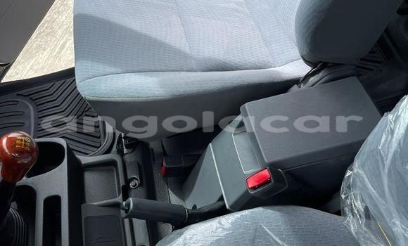 Acheter Occasion Voiture Toyota Land Cruiser Bleu à Luanda, Province de Luanda Acheter Occasion Voiture Toyota Land Cruiser Bleu à Luanda, Province de Luanda