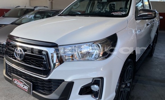 Comprar Novo Toyota Hilux Branco Carro em N’dalatando em Cuanza Norte Province Comprar Novo Toyota Hilux Branco Carro em N’dalatando em Cuanza Norte Province