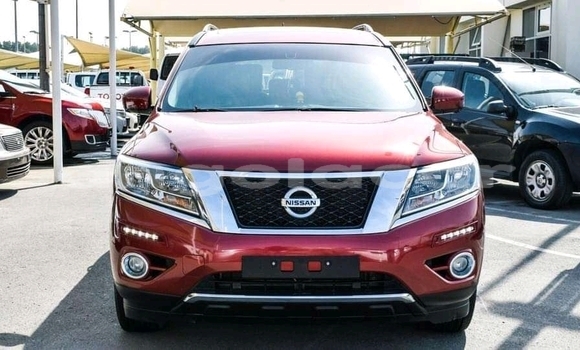 Comprar Usado Nissan Pathfinder Outro Carro em Lobito em Benguela
