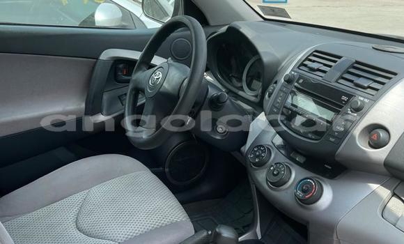 Acheter Neuf Voiture Toyota RAV4 Noir à Luanda, Province de Luanda Acheter Neuf Voiture Toyota RAV4 Noir à Luanda, Province de Luanda