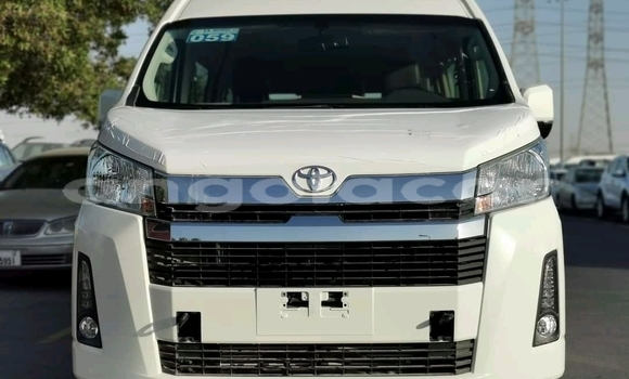 Buy Used Toyota Hiace Other Car in Lobito in Benguela Buy Used Toyota Hiace Other Car in Lobito in Benguela