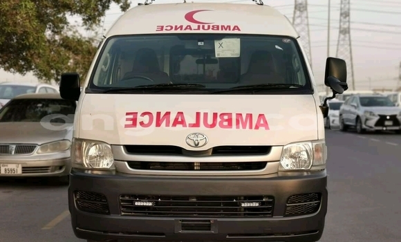 Comprar Usado Toyota Hiace Outro Carro em Lobito em Benguela