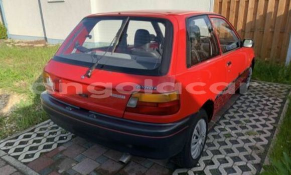 Acheter Occasion Voiture Toyota Starlet Rouge à Luanda, Province de Luanda Acheter Occasion Voiture Toyota Starlet Rouge à Luanda, Province de Luanda