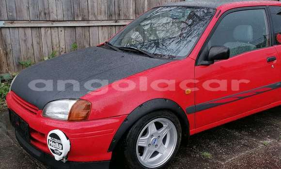 Acheter Occasion Voiture Toyota Starlet Rouge à Luanda, Province de Luanda Acheter Occasion Voiture Toyota Starlet Rouge à Luanda, Province de Luanda