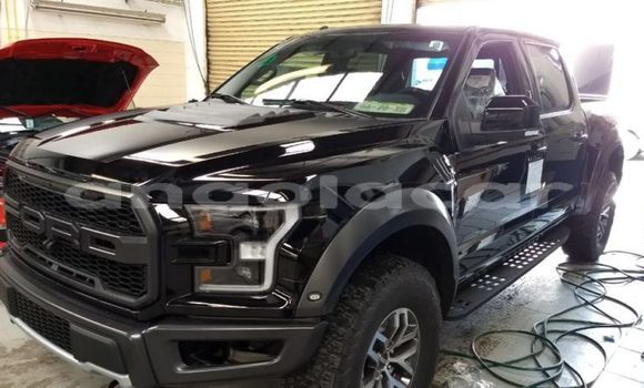 Comprar Novo Ford F–150 Preto Carro em Luanda em Luanda Province Comprar Novo Ford F–150 Preto Carro em Luanda em Luanda Province
