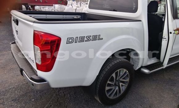Buy New Nissan Frontier White Car in Luanda in Luanda Province Buy New Nissan Frontier White Car in Luanda in Luanda Province