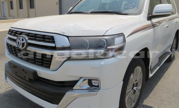 Acheter Neuf Voiture Toyota Land Cruiser Blanc à Luanda, Province de Luanda