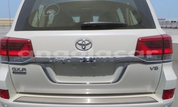 Comprar Novo Toyota Land Cruiser Branco Carro em Luanda em Luanda Province Comprar Novo Toyota Land Cruiser Branco Carro em Luanda em Luanda Province