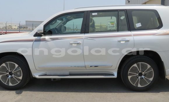 Comprar Novo Toyota Land Cruiser Branco Carro em Luanda em Luanda Province Comprar Novo Toyota Land Cruiser Branco Carro em Luanda em Luanda Province