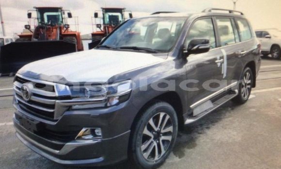 Comprar Novo Toyota Land Cruiser Preto Carro em Luanda em Luanda Province