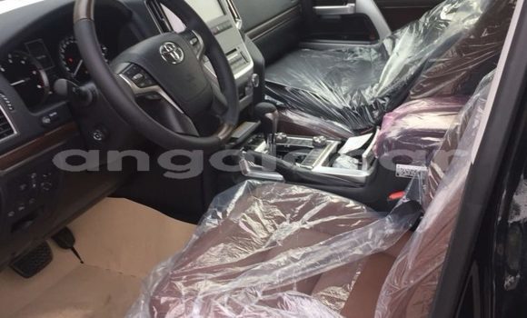 Buy New Toyota Land Cruiser Black Car in Luanda in Luanda Province Buy New Toyota Land Cruiser Black Car in Luanda in Luanda Province
