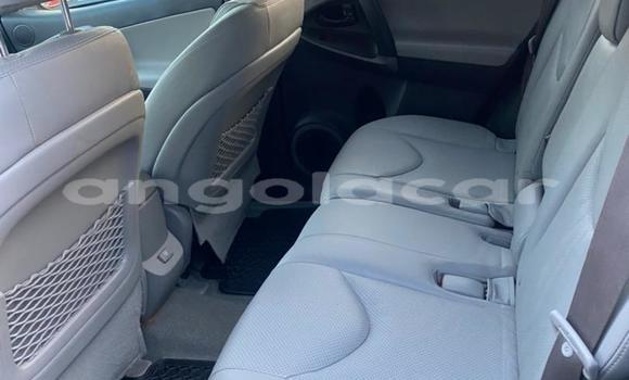 Acheter Occasion Voiture Toyota RAV4 Rouge à Luanda, Province de Luanda Acheter Occasion Voiture Toyota RAV4 Rouge à Luanda, Province de Luanda