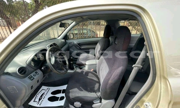 Acheter Occasion Voiture Toyota RAV4 Autre à Luanda, Province de Luanda Acheter Occasion Voiture Toyota RAV4 Autre à Luanda, Province de Luanda