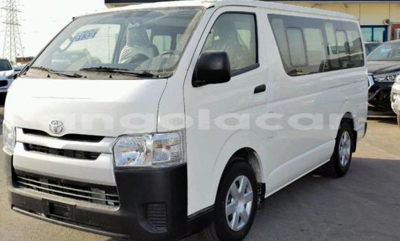 Comprar Usado Toyota Hiace Branco Carro em Lobito em Benguela Comprar Usado Toyota Hiace Branco Carro em Lobito em Benguela