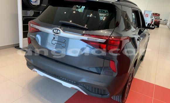 Buy Used Kia Shuma Black Car in Luanda in Luanda Province Buy Used Kia Shuma Black Car in Luanda in Luanda Province