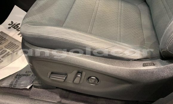 Acheter Occasion Voiture Kia Sorento Noir à Luanda, Province de Luanda Acheter Occasion Voiture Kia Sorento Noir à Luanda, Province de Luanda