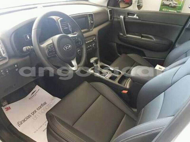 Big with watermark kia sportage luanda province luanda 16111