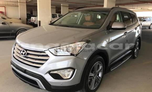 Acheter Neuf Voiture Hyundai Santa Fe Autre à Luanda, Province de Luanda Acheter Neuf Voiture Hyundai Santa Fe Autre à Luanda, Province de Luanda