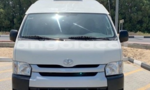 Acheter Occasion Voiture Toyota Hiace Blanc à Lobito, Benguela Acheter Occasion Voiture Toyota Hiace Blanc à Lobito, Benguela