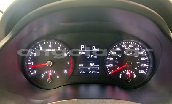 Buy Used Kia rio Other Car in Luena in Moxico Buy Used Kia rio Other Car in Luena in Moxico