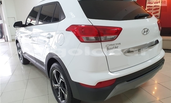Buy Used Hyundai Creta White Car in Luanda in Luanda Province Buy Used Hyundai Creta White Car in Luanda in Luanda Province