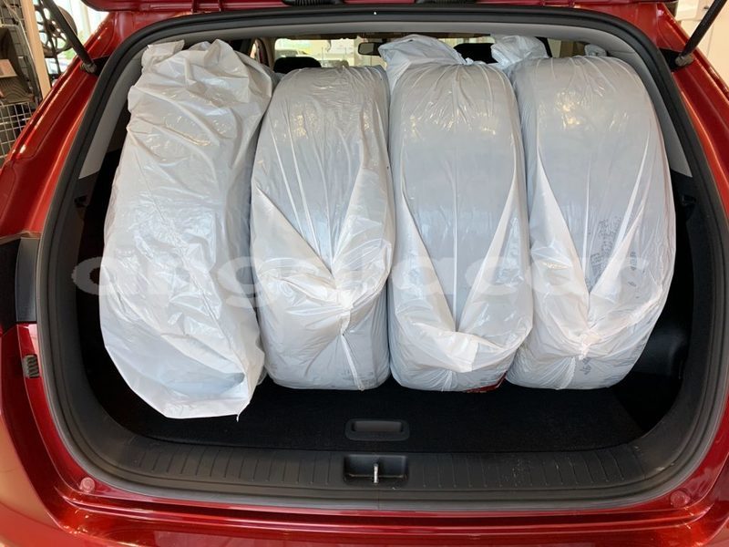 Big with watermark kia sportage luanda province luanda 16183