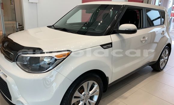Acheter Occasion Voiture Kia Soul Blanc à Luanda, Province de Luanda Acheter Occasion Voiture Kia Soul Blanc à Luanda, Province de Luanda
