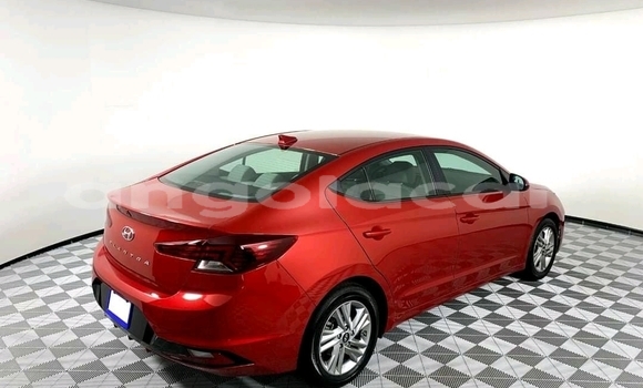 Acheter Occasion Voiture Hyundai Elantra Rouge à Luanda, Province de Luanda Acheter Occasion Voiture Hyundai Elantra Rouge à Luanda, Province de Luanda