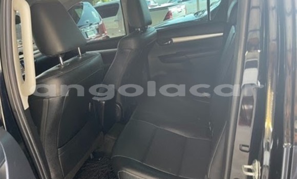 Buy Used Toyota Hilux Black Car in Luanda in Luanda Province Buy Used Toyota Hilux Black Car in Luanda in Luanda Province