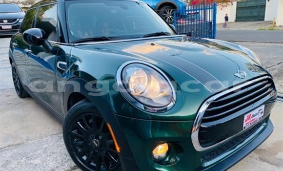 Comprar Usado MINI Cooper Verde Carro em Luanda em Luanda Province Comprar Usado MINI Cooper Verde Carro em Luanda em Luanda Province