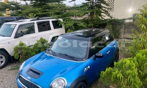 Acheter Occasion Voiture MINI Cooper Bleu à Luanda, Province de Luanda Acheter Occasion Voiture MINI Cooper Bleu à Luanda, Province de Luanda