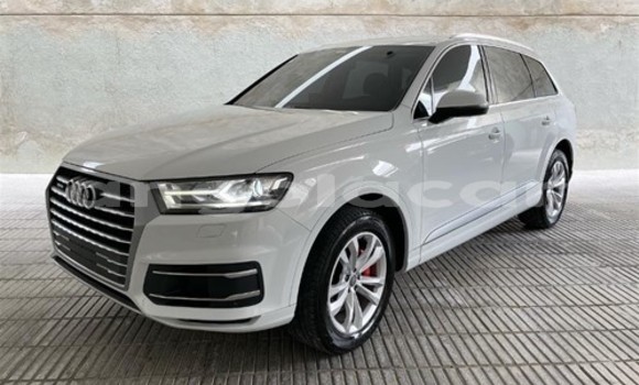 Acheter Occasion Voiture Audi Q7 Gris à Luanda, Province de Luanda Acheter Occasion Voiture Audi Q7 Gris à Luanda, Province de Luanda