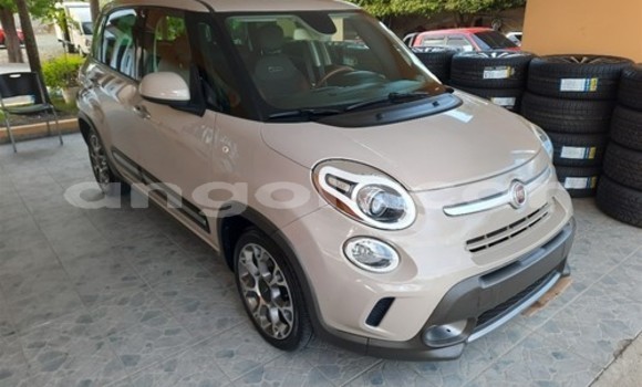 Acheter Occasion Voiture Fiat 500X Gris à Luanda, Province de Luanda Acheter Occasion Voiture Fiat 500X Gris à Luanda, Province de Luanda