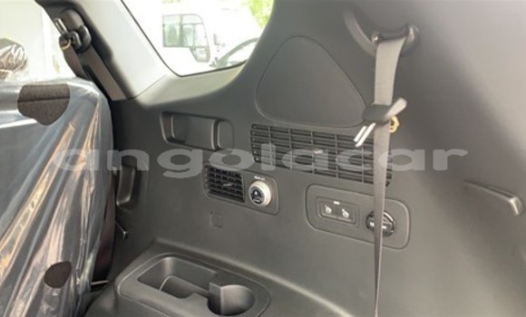 Comprar Usado Hyundai Santa Fe Branco Carro em Luanda em Luanda Province Comprar Usado Hyundai Santa Fe Branco Carro em Luanda em Luanda Province