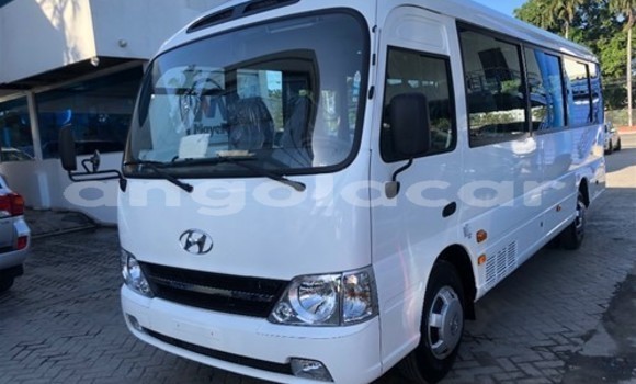 Comprar Usado Hyundai Coupe Branco Carro em Luanda em Luanda Province Comprar Usado Hyundai Coupe Branco Carro em Luanda em Luanda Province