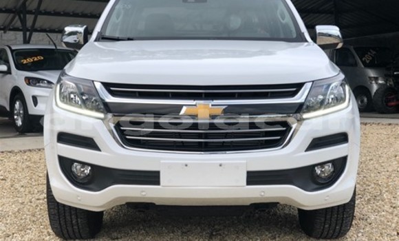 Comprar Usado Chevrolet Colorado Branco Carro em Soyo em Zaire Comprar Usado Chevrolet Colorado Branco Carro em Soyo em Zaire
