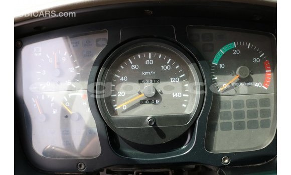 Acheter Import Utilitaire Nissan Evalia Blanc à Import - Dubai, Province de Bengo