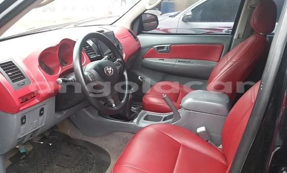 Buy Used Toyota Hilux Black Car in Luena in Moxico Buy Used Toyota Hilux Black Car in Luena in Moxico