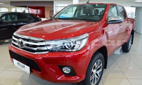 Buy New Toyota Hilux Red Car in Luanda in Luanda Province Buy New Toyota Hilux Red Car in Luanda in Luanda Province