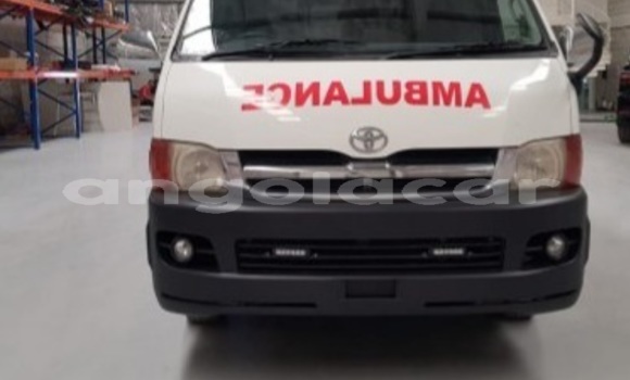 Comprar Usado Toyota Hiace Branco Carro em Lobito em Benguela Comprar Usado Toyota Hiace Branco Carro em Lobito em Benguela