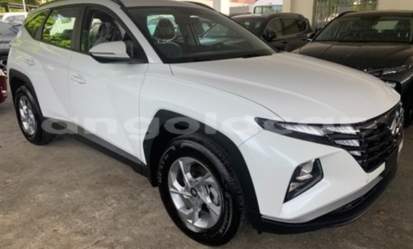Acheter Occasion Voiture Hyundai Tucson Blanc à Luanda, Province de Luanda Acheter Occasion Voiture Hyundai Tucson Blanc à Luanda, Province de Luanda