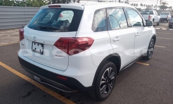 Acheter Occasion Voiture Suzuki Vitara Blanc à Luanda, Province de Luanda Acheter Occasion Voiture Suzuki Vitara Blanc à Luanda, Province de Luanda