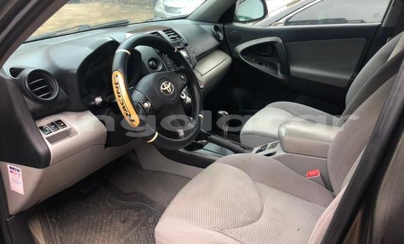 Comprar Usado Toyota RAV4 Preto Carro em Luanda em Luanda Province Comprar Usado Toyota RAV4 Preto Carro em Luanda em Luanda Province