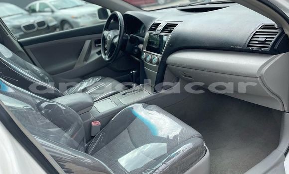 Buy Used Toyota Camry White Car in Luanda in Luanda Province Buy Used Toyota Camry White Car in Luanda in Luanda Province