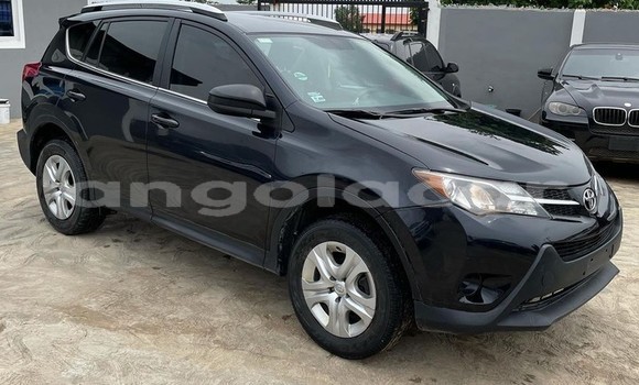 Comprar Usado Toyota RAV4 Preto Carro em Luanda em Luanda Province