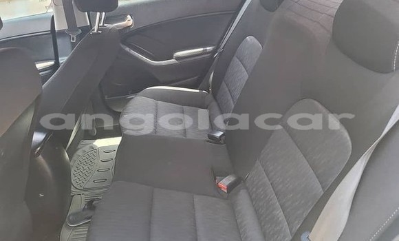 Comprar Usado Kia Cerato Prata Carro em Luanda em Luanda Province Comprar Usado Kia Cerato Prata Carro em Luanda em Luanda Province